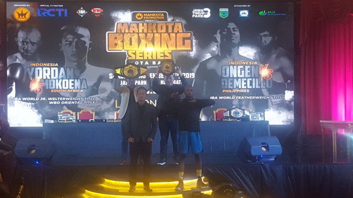 Petinju Afsel Sesumbar Taklukkan Daud Yordan