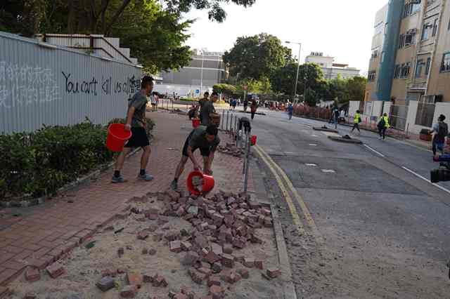 Untuk Pertama Kalinya Militer Tiongkok Bersihkan Hong Kong