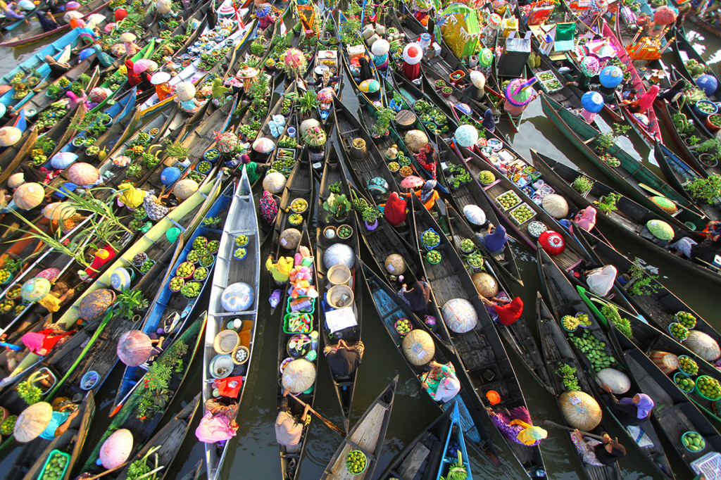 Festival Pesona Pasar Terapung Lok Baintan