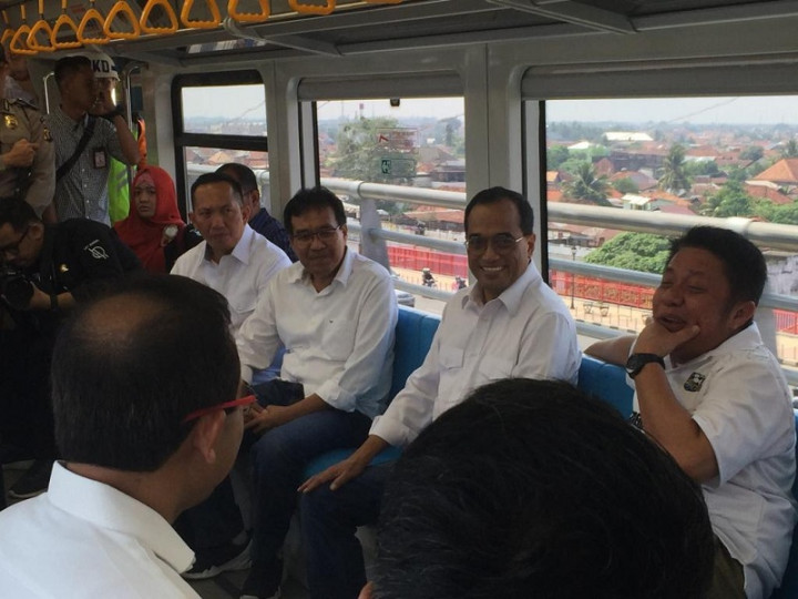 Menhub Ingin LRT Palembang Jadi Contoh Angkutan Massal