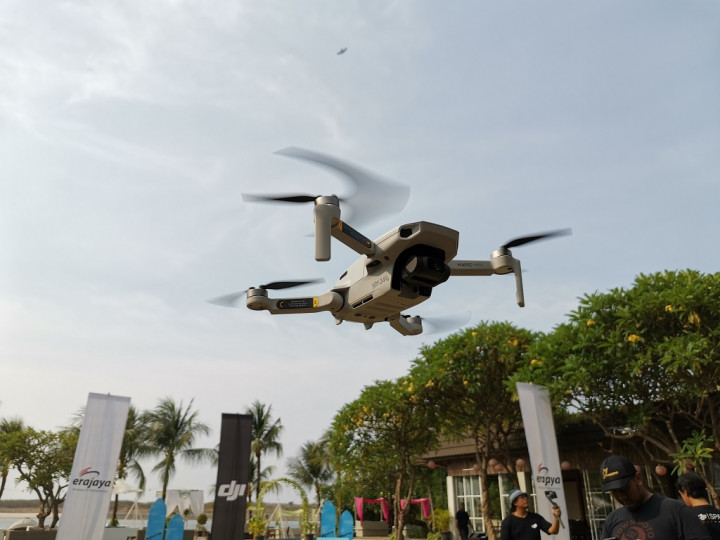 DJI Siapkan Aplikasi Pendeteksi dan Pengenal Drone
