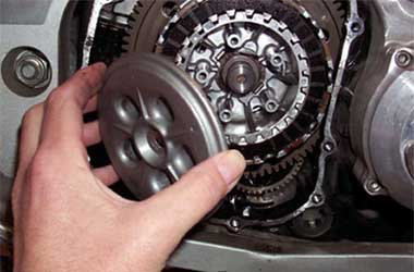 Kampas Kopling Motor Aus Bikin Tenaga Mesin Loyo