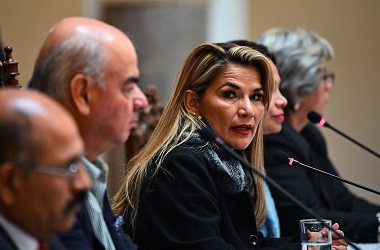 Presiden Interim Bolivia Janjikan Pemilu Transparan