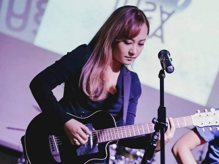 Posisi Vokalis Kosong, Cokelat Gaet Aiu Ratna Eks Garasi