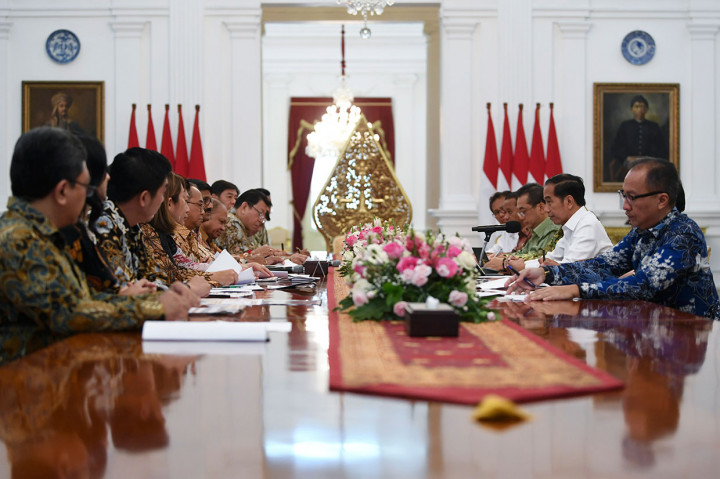 Jokowi Menerima Pengurus API dan APSyFI