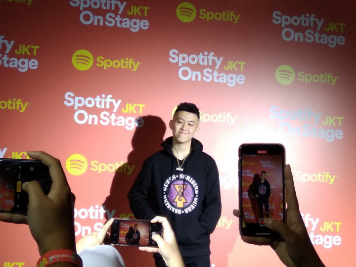 Rich Brian Anggap BTS Layak Masuk Nominasi Grammy Awards 2020