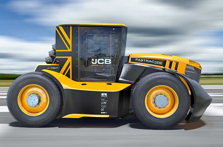 Traktor Ini Layak Ikut Balap Mobil Dunia?