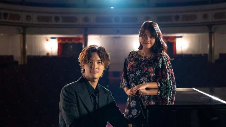 Hanin Dhiya Rilis Lagu Kolaborasi dengan Penyanyi Korea