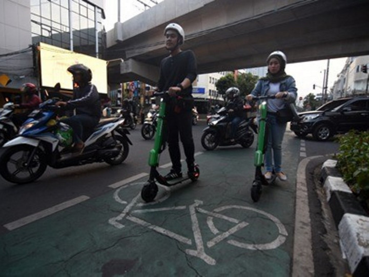 Skuter Listrik Hanya Boleh Beredar di GBK