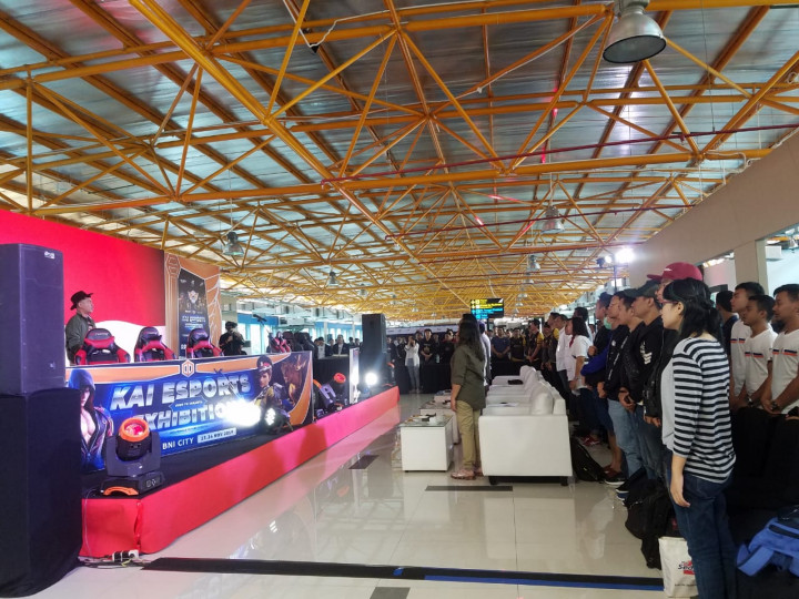 KAI Selenggarakan Kompetisi Esports di Stasiun BNI City