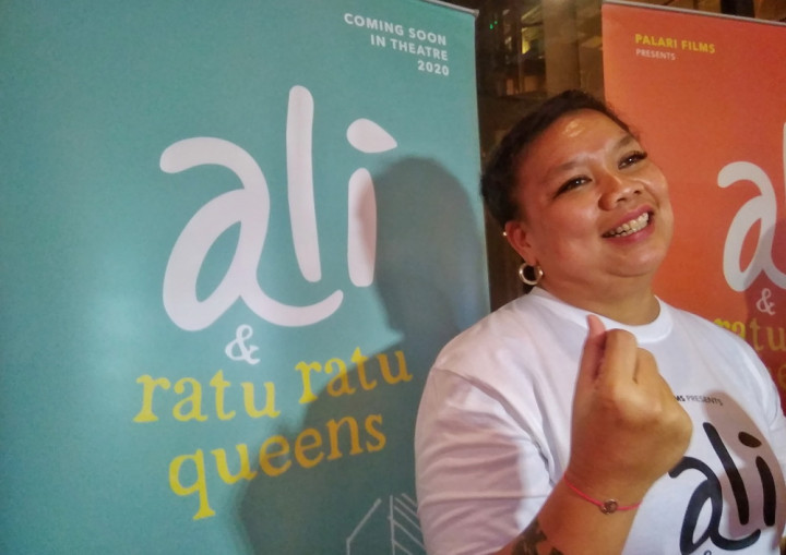 Senangnya Tika Panggabean Main Film Bareng Iqbaal Ramadhan