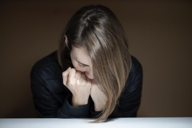 Hilangkang kesan ke dokter jiwa adalah orang yang jiwanya sakit atau gila. Karena mereka bisa memberi masukan untuk membantu mengatasi depresi kamu. (Foto: Pexels.com)