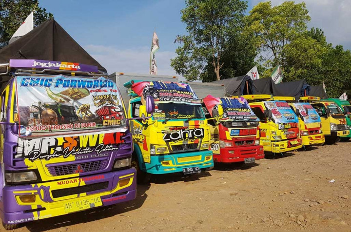 Komunitas Pengguna Canter, Pamer Truk di Jamnas