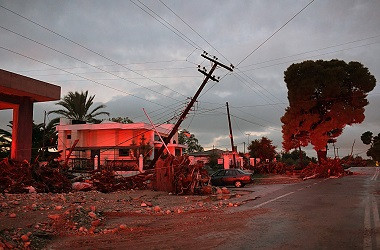 Tiga Orang Tewas dalam Badai di Yunani