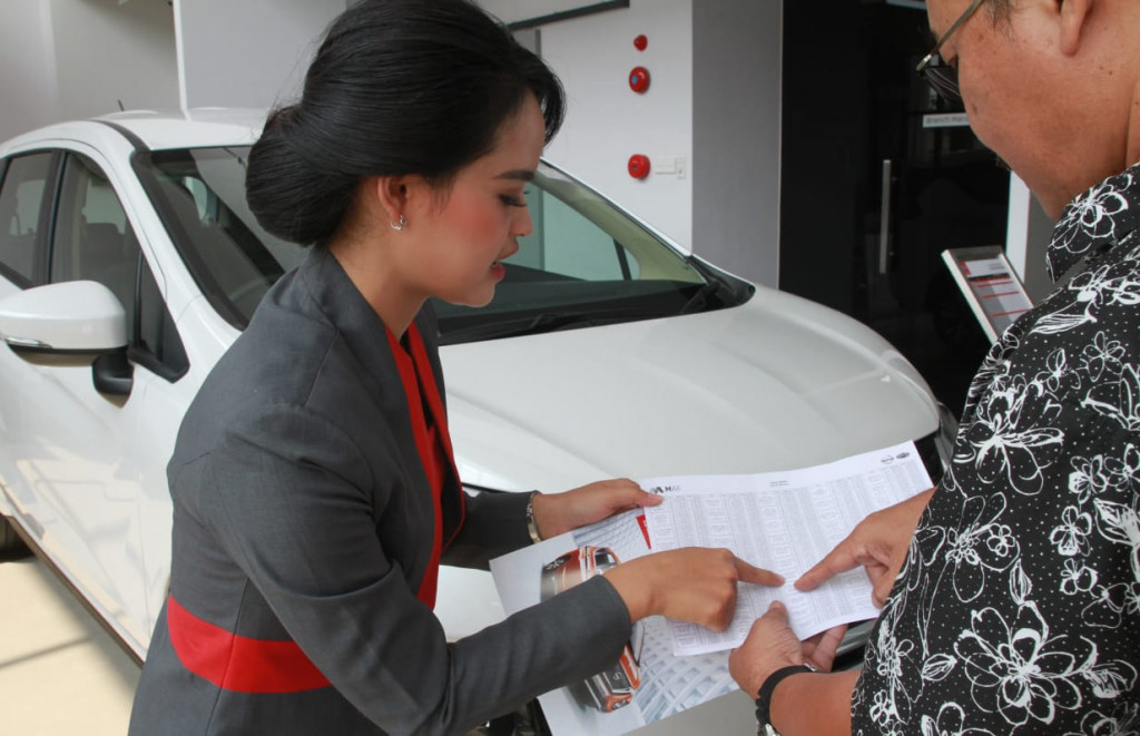 Penjualan Nissan dan Datsun tidak begitu kompoetitif di pasar otomotif tanagh air. Nissan