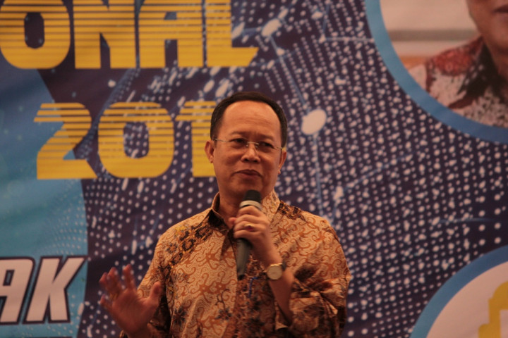 Kemendikbud Sisir Kebijakan yang Membebani Guru