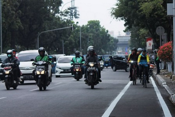 Pelanggar Jalur Sepeda Meningkat Dua Kali Lipat