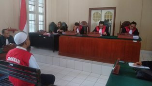 Putusan Hakim atas ABU Tours Dinilai Irasional