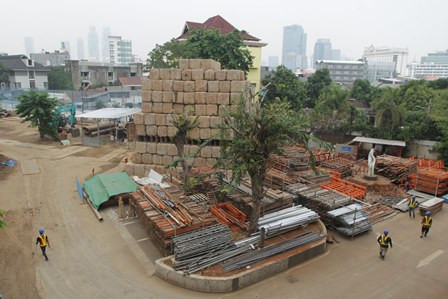 Wisma Seniman TIM Menjulang 14 Lantai