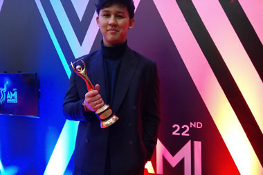 Jevin Julian Tak Menyangka Menang AMI Awards 2019