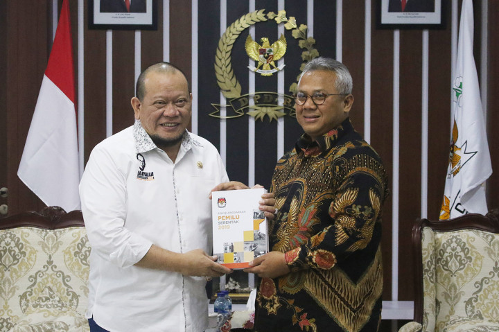 KPU Serahkan Laporan Pemilu 2019 ke DPD