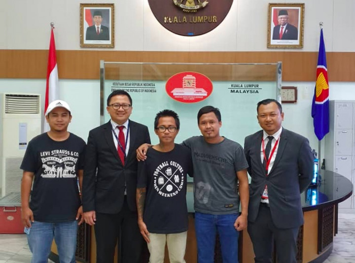 Sebar Hoaks, Suporter Indonesia Dibebaskan Malaysia