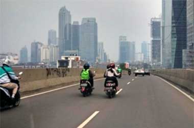 Riding Dalam Kota? Biker Mesti Perhatikan Hal Ini