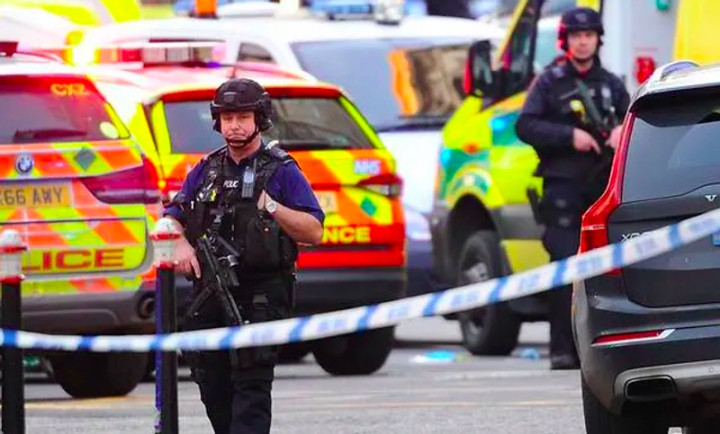 Dua Warga London Tewas Ditikam, Pelaku Ditembak Mati