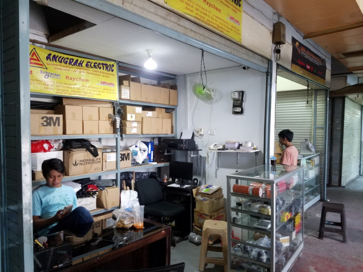 Pedagang Pasar Kenari Buka Pintu bagi PKL Senen