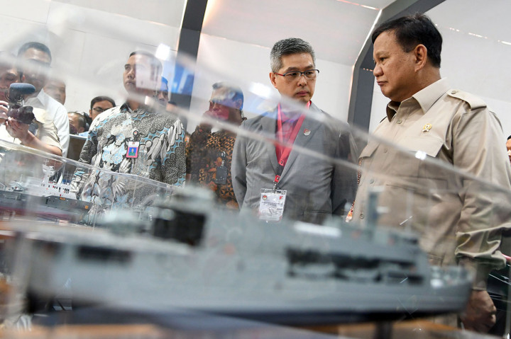 Menhan Tinjau Pameran Industri Pertahanan Swasta
