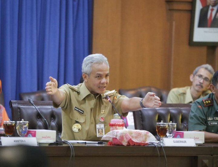 Ratusan Perusahaan Mencemari Bengawan Solo