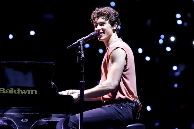 Shawn Mendes Gagal Konser di Brasil