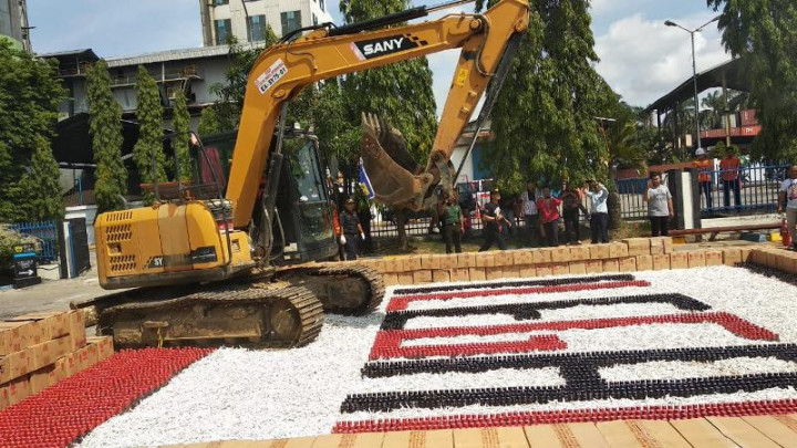 Bea Cukai Sumbagtim Musnahkan Barang Ilegal Senilai Rp3,6 Miliar