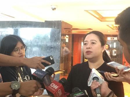 DPR Kukuh Lanjutkan Amendemen UUD 45