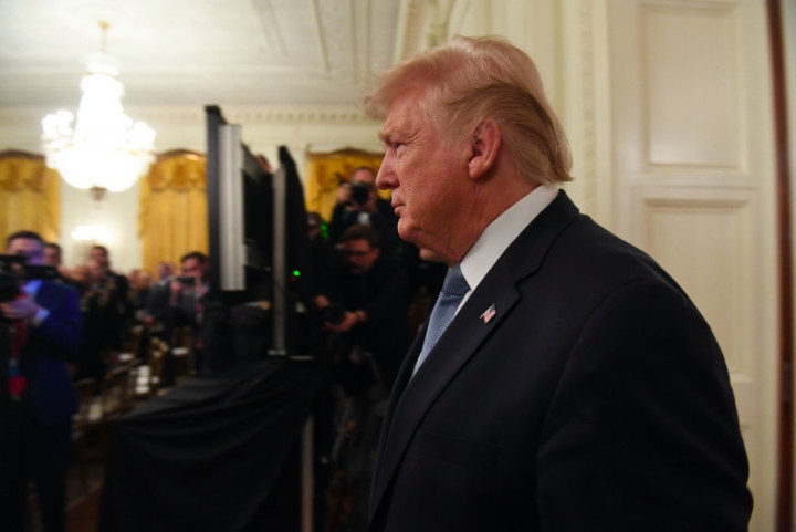 Tiga Ahli Sebut Tindakan Trump Pantas Dimakzulkan