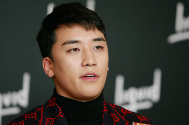Seungri Diklaim Tak Bersalah, Desakan Permintaan Maaf Ramai di Media Sosial