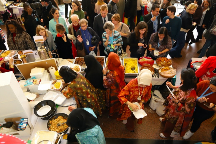Kerajinan dan Makanan Khas Indonesia Laku Keras di Kantor PBB