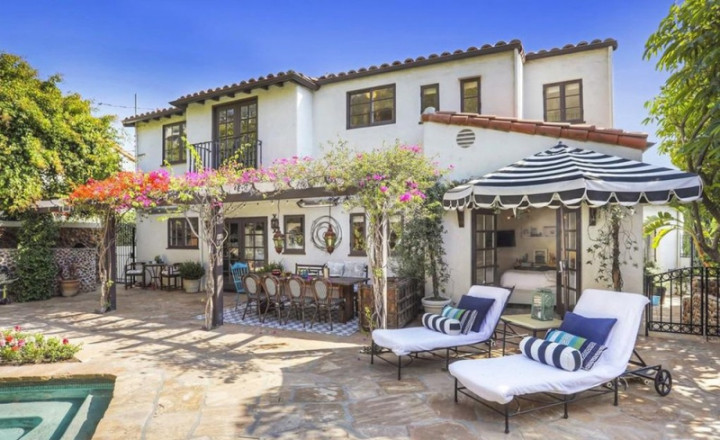 Vila Bergaya Spanyol Seharga Rp58,2 Miliar