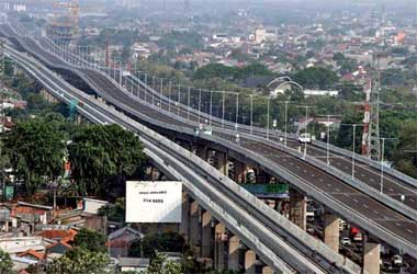 Edukasi Keselamatan Berkendara Diperlukan untuk Tekan Angka Kecelakaan