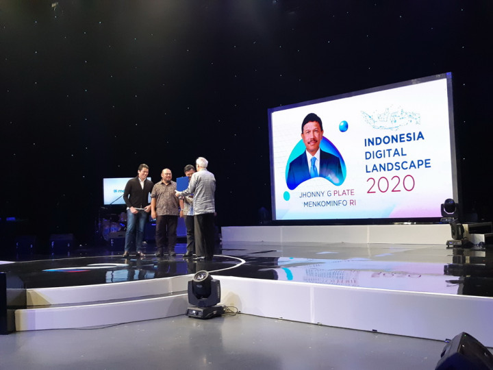 Medcom.id Berikan Penghargaan untuk Joko Anwar