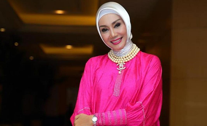 Seperti gaya hidup lainnya, maka fesyen juga harus dalam keadaan sehat. (Foto: Dok. Instagram/@okkyasokawati)