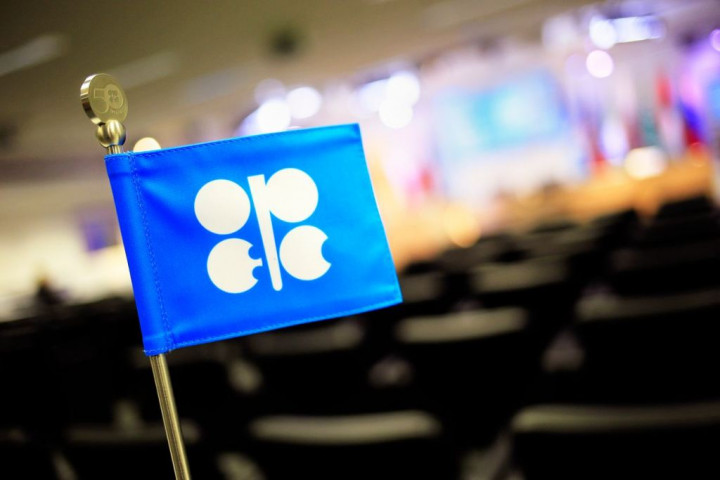 OPEC dan Sekutu Sepakat Perdalam Pemangkasan Produksi Minyak