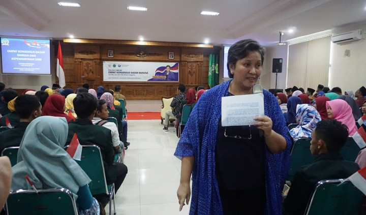 Lestari Moerdijat Beri Kuliah Umum di Unisnu Jepara