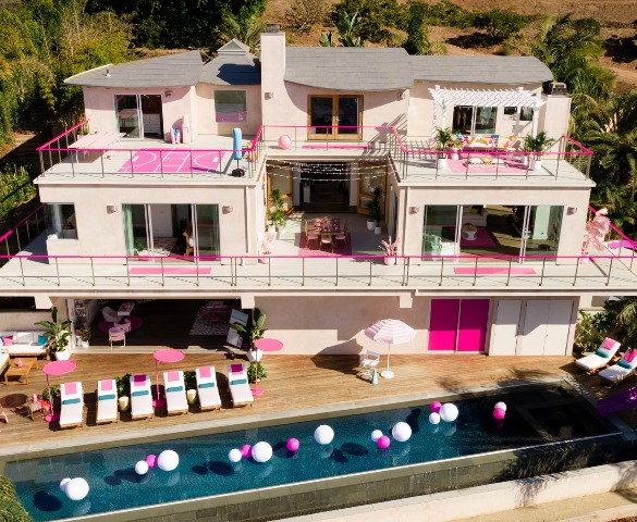 Ada Rumah Barbie di Malibu