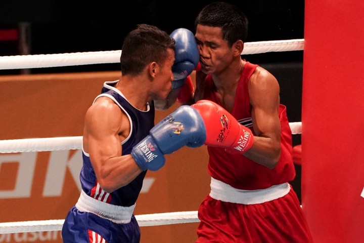 Kornelius Langu dan Endang Sumbang Perak dari Cabor Tinju