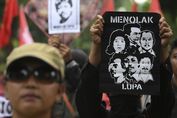 Aksi Peringatan Hari HAM Sedunia di Sejumlah Daerah