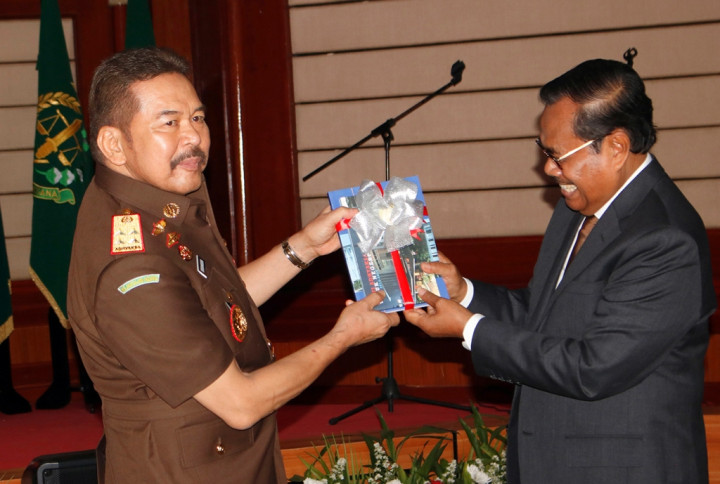 Jaksa Agung Siap Tuntut Mati Koruptor