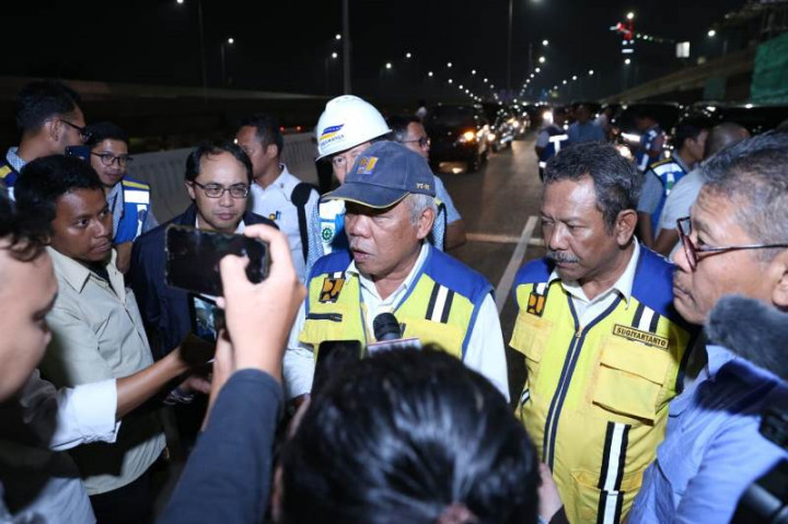 Jalan Tol Layang Jakarta-Cikampek Akan Dipasang Portal Pembatas
