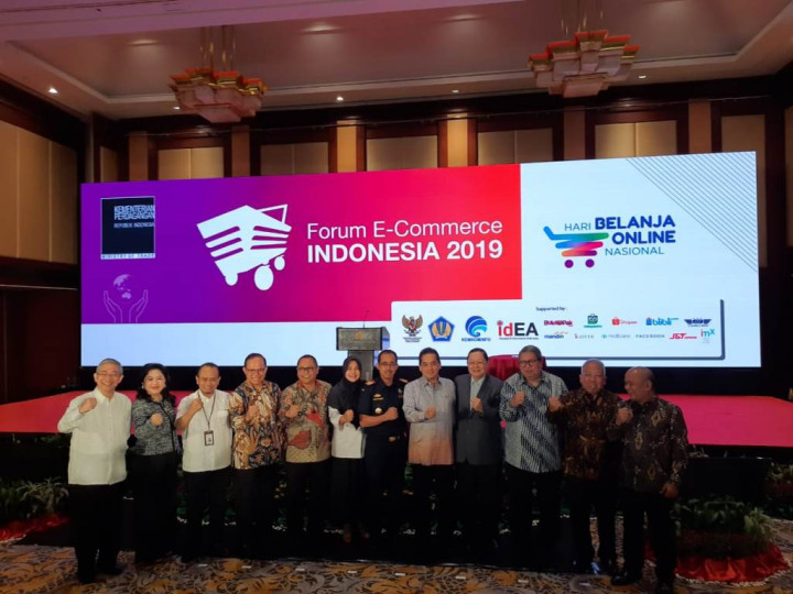 PLB <i>E-Commerce</i> Siap Ekspor Produk UKM Nasional