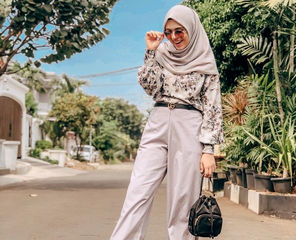 Nycta Gina bagi Tips Jual Tas <i>Preloved</i>